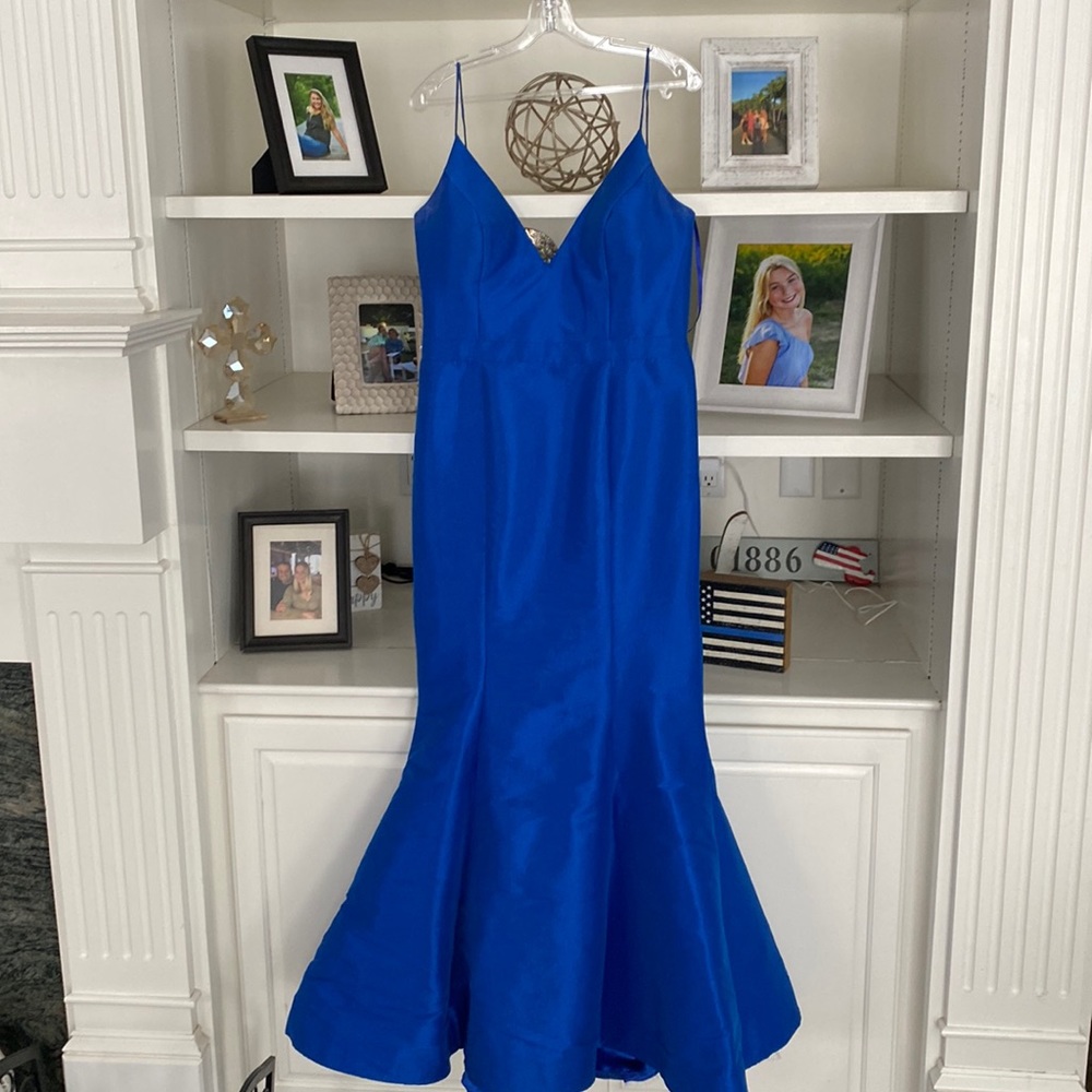 JVN Royal Blue mermaid style prom dress!